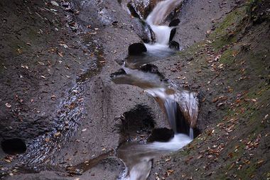 Foto mit Graufilter: Wolfsschlucht - 1 Sekunde belichtet